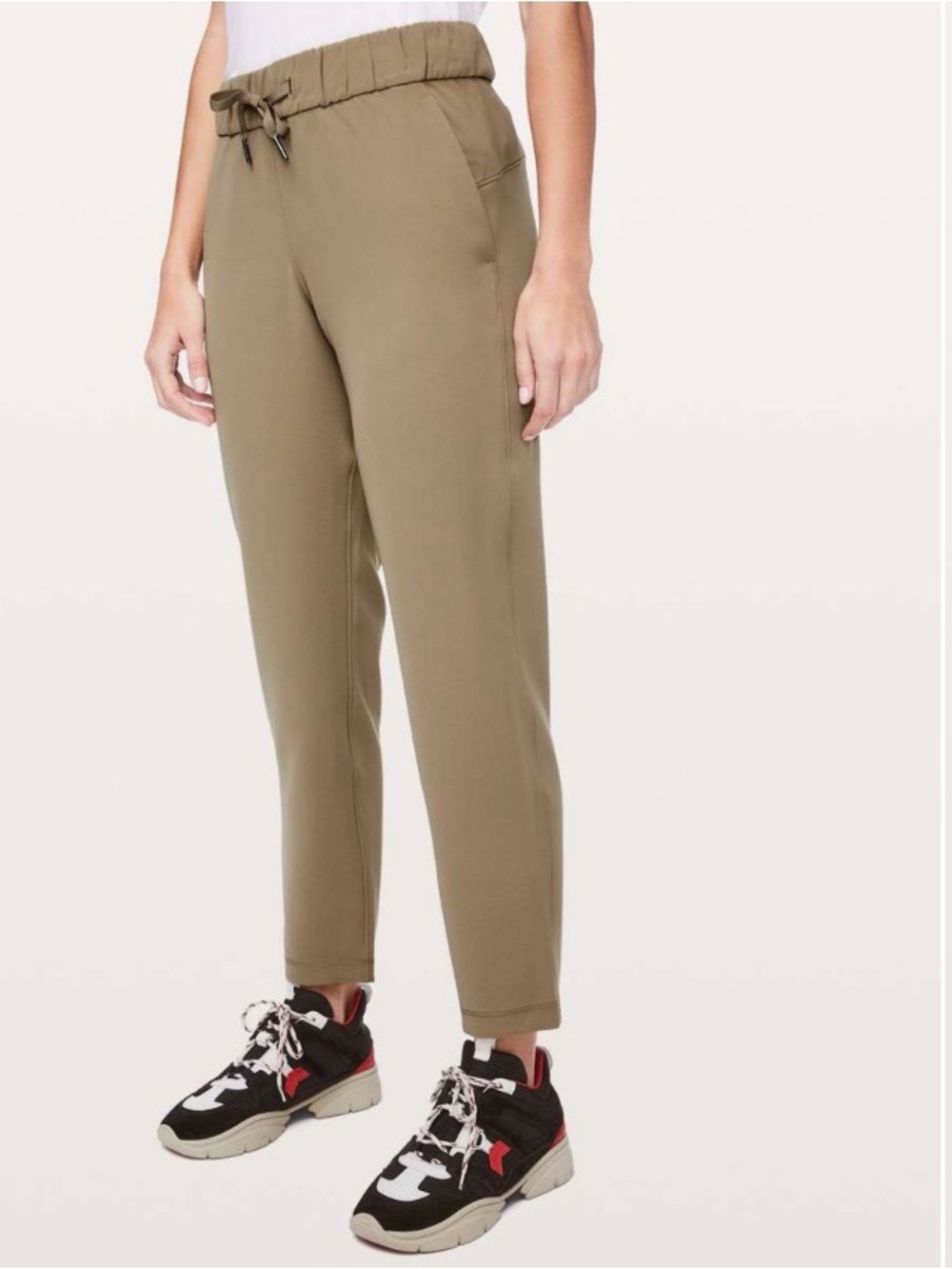 Lululemon On The Fly Pant *Woven 28" size 8 VGUC